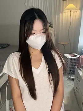 _xiaoxinxin_ live cam on StripChat