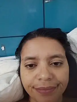 selena_foxy live cam preview