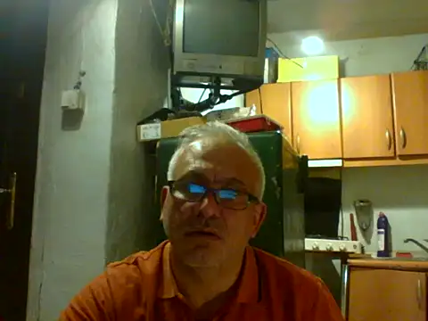 sexy_tom787817 live cam on StripChat