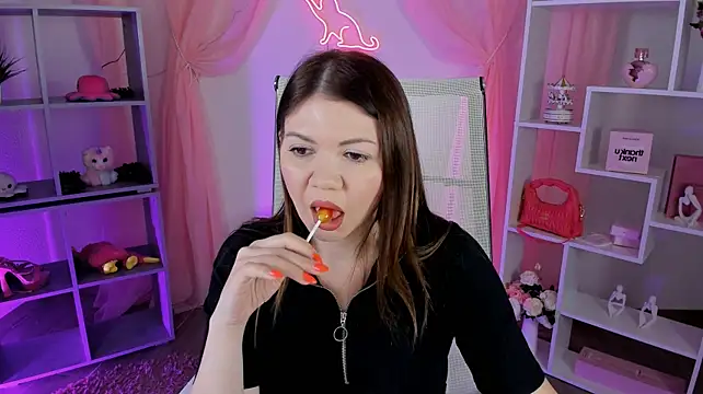 ElaraWynne