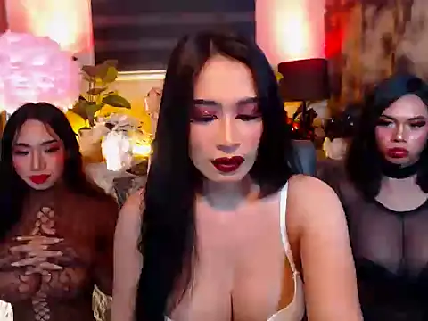 MALICIOUS_EVA live cam on StripChat