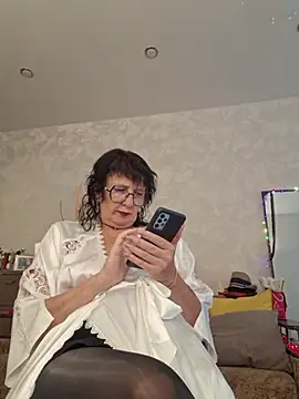 Show de webcam ao vivo com LaliaMia - Brinquedos Lovense interativos disponíveis