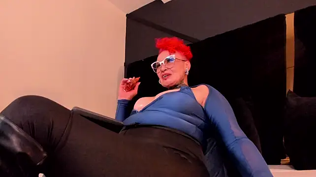 mistress_sandy