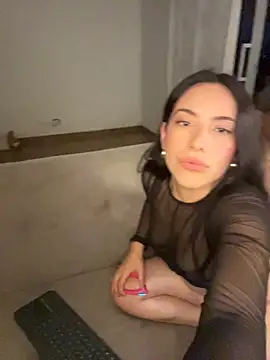 Mariapaulaaa live cam on StripChat