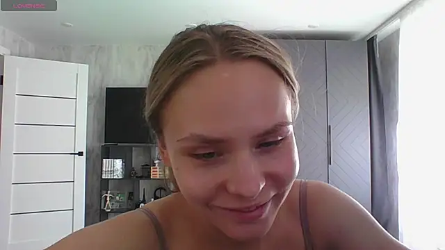 Annie_Cohn
