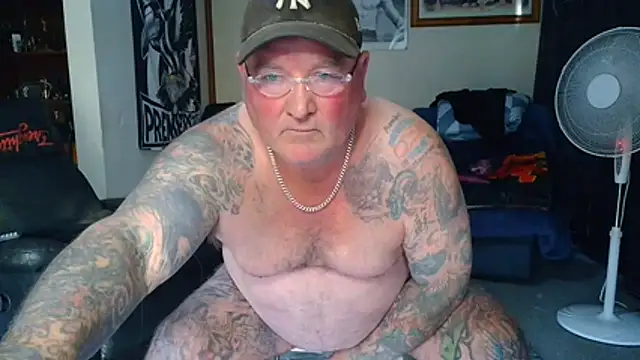 KINKYBLUEYES69