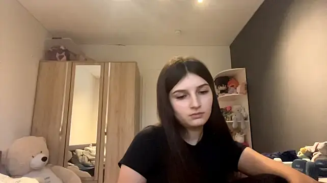 SpanishRooter live cam on StripChat