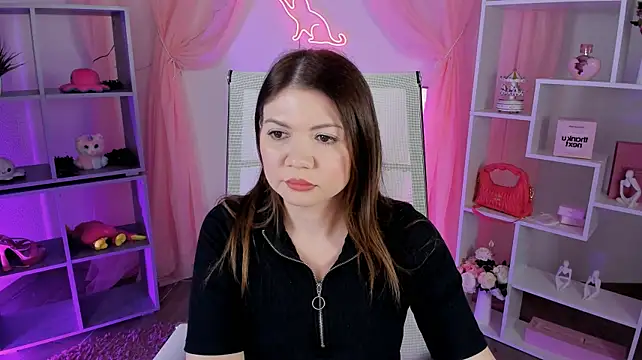 ElaraWynne