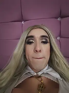 LailaGill live sex cam