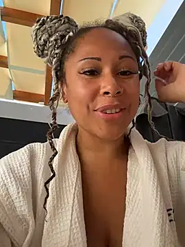 HaileyDiana webcam