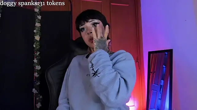 miss_tomie webcam