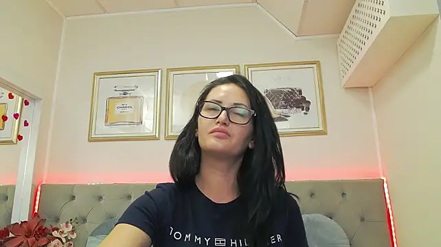 HellenDesire live cam preview