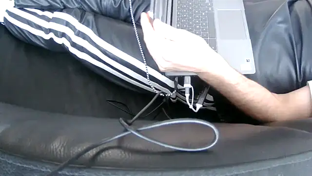 buffaloleather live cam preview