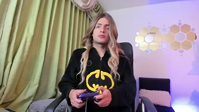 LukaCastillo live sex cam