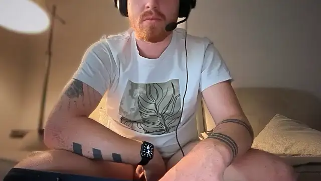 uktutor (M young) - cum