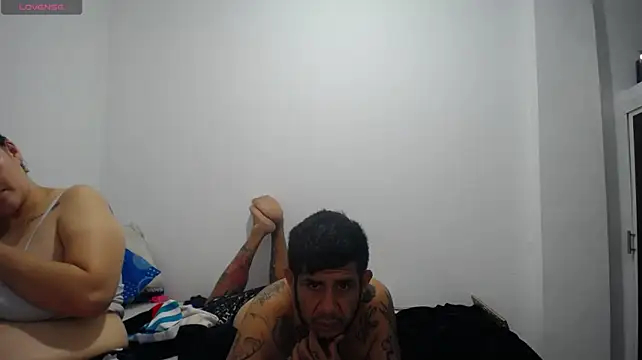 karen_steven_ live cam preview