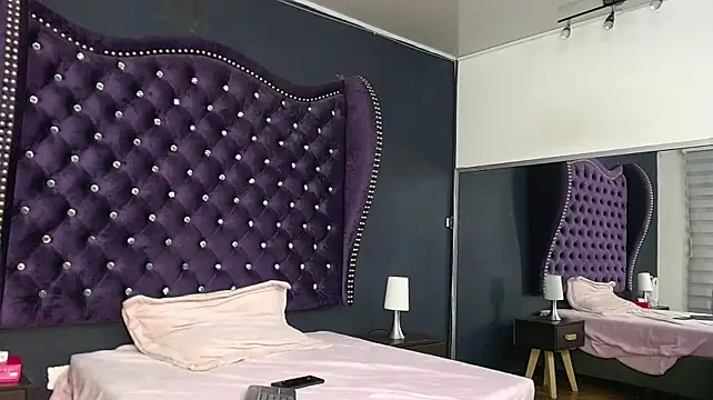 Violeta__Lane