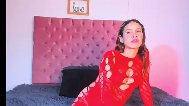 gaby_moon26