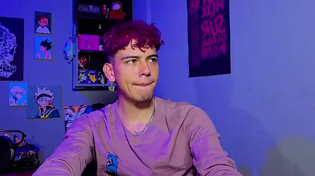 MikeyKuro webcam