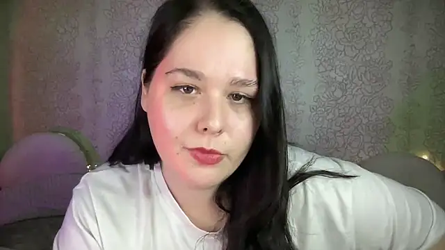 IvyLebelly live cam preview