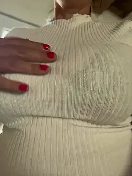 sweetmystery1 live cam preview