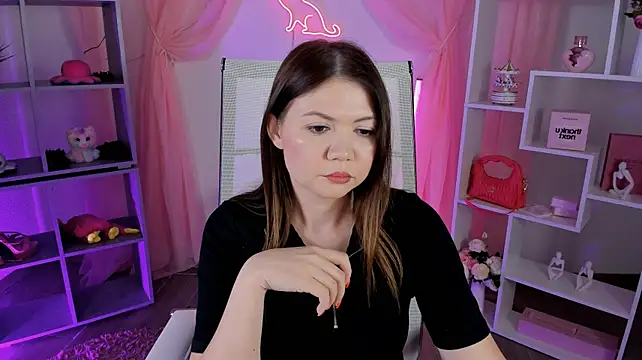 ElaraWynne