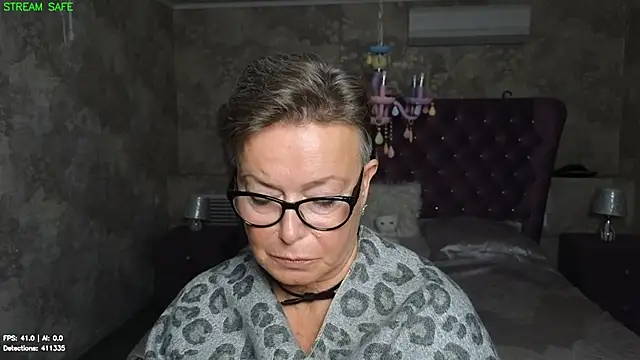 Lia_Light live sex cam