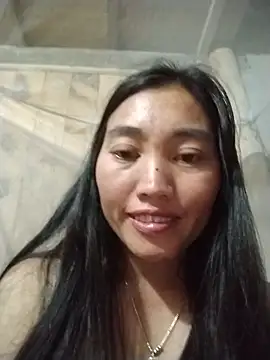 Lovephay8x live cam on StripChat