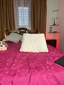 GeorgieDen live cam on StripChat