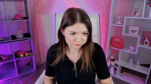 ElaraWynne