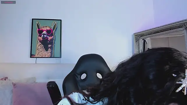 saly-beneth live sex cam