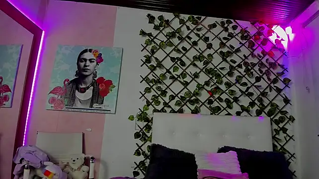 MartinaRivers webcam