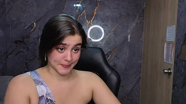 lola_fire_cn webcam stripchat model stream image