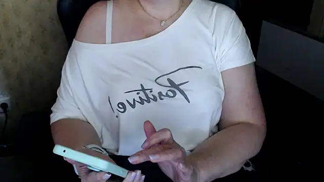 AlisaHot55