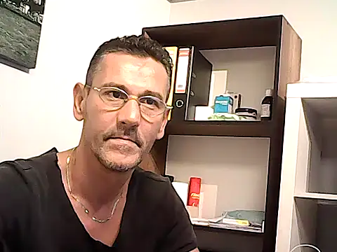mastercharisma35 (Ask my age) - like for you