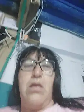 clarita_01 live cam preview