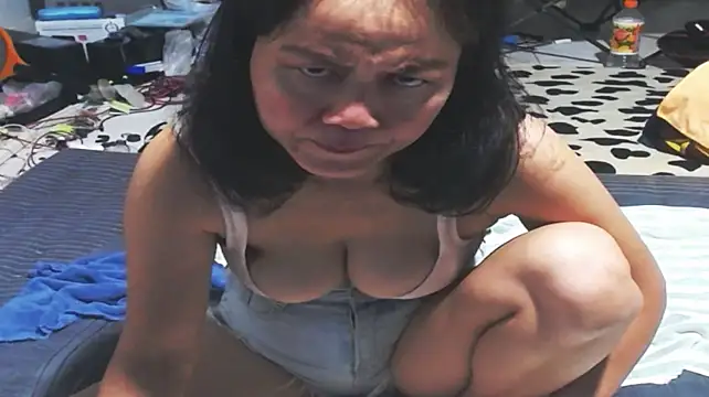 1CuteAndSexy69 webcam