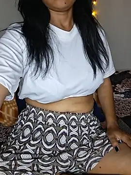 spicy_kaira live cam on StripChat