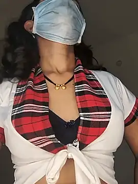 Shivani2002 webcam