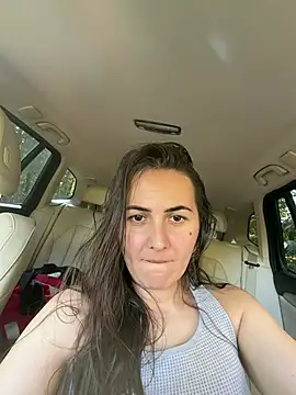 BrunetteNymph webcam
