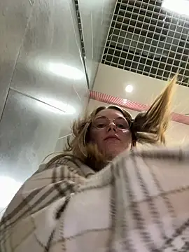 FReyja_44 live sex cam
