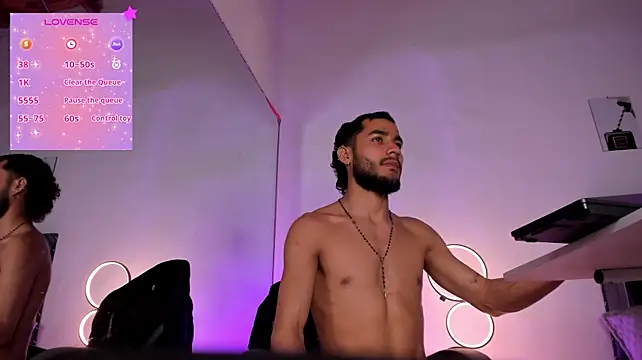 maxpower830 live cam on StripChat