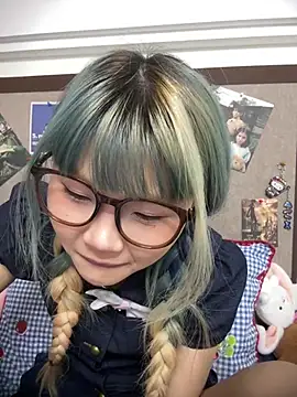 Rocket-Girl live cam on StripChat