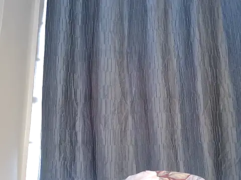 Sexybrii_ live cam on StripChat