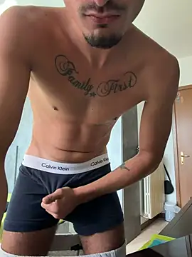 JJkim00 live cam on StripChat