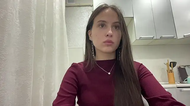 NanTrias live sex cam