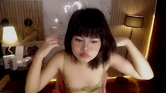asian_babhiegirl