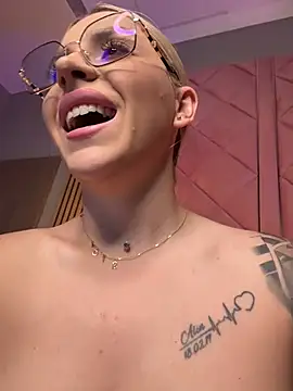 IveySin live sex cam