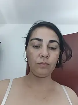 EMILY_69_DIVI live cam preview