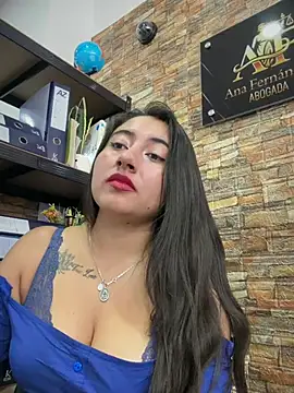 _Sarah-Office1 webcam